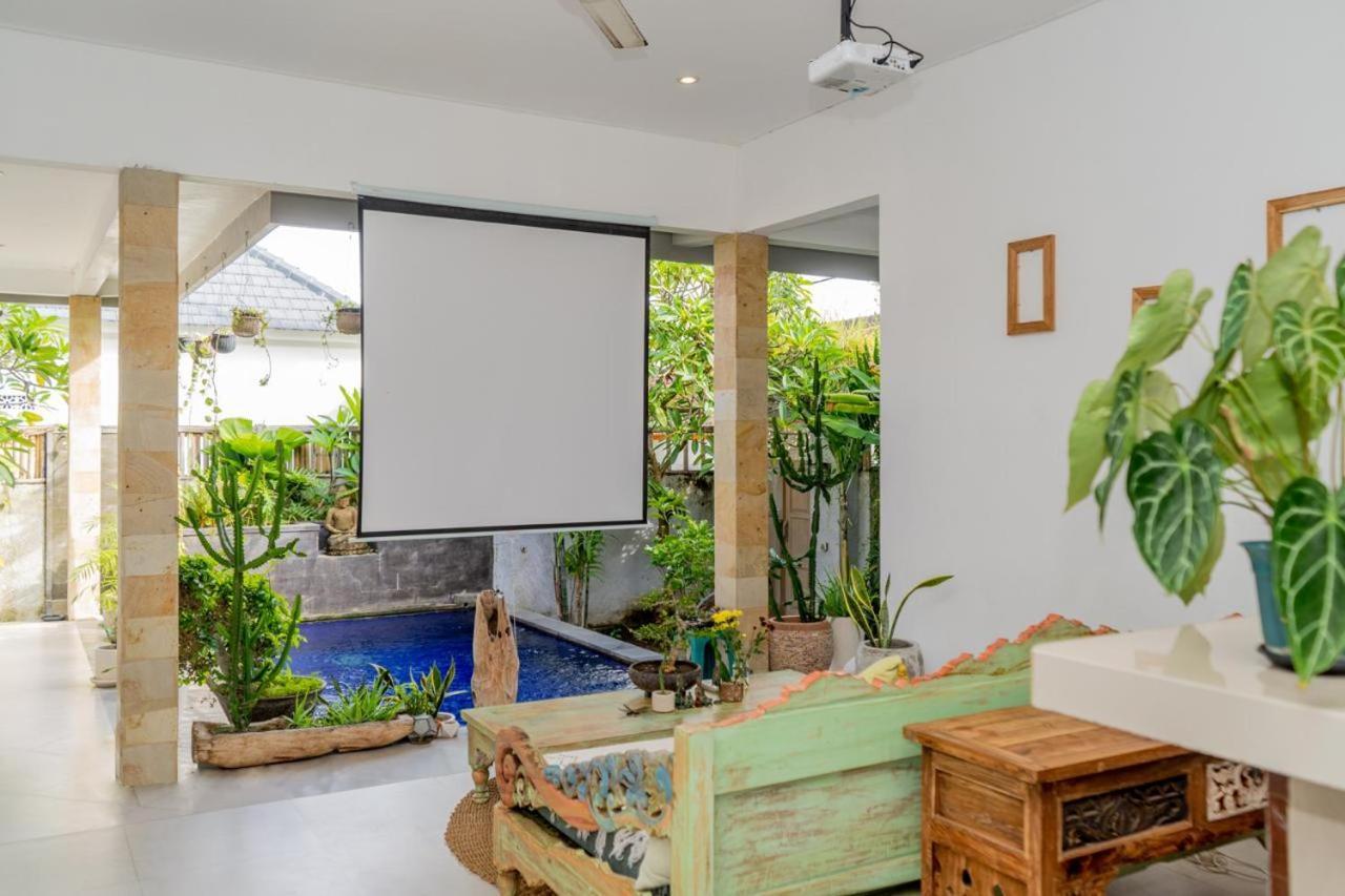 Cat Cow Yoga Villa Canggu  Exterior photo